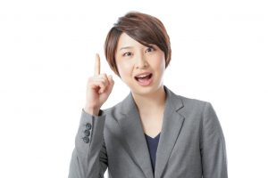 迷惑メール防止のためのポイントを説明する人のイメージ