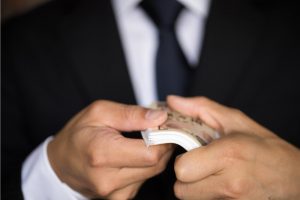 暴利を得る闇金のイメージ