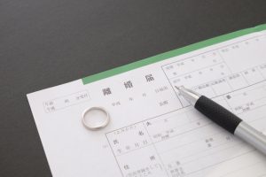 闇金問題が離婚に繋がるイメージ